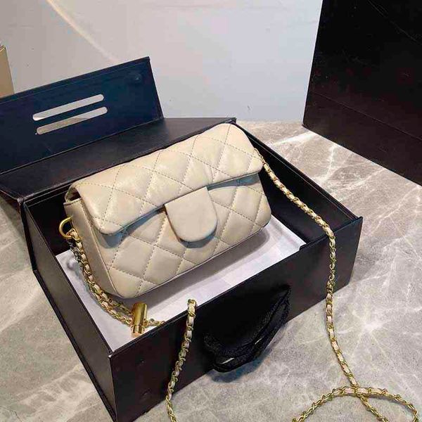 ladies flap mini designer bags genuine leather aged ten color classic handbags gold-tone mater adjuster buckle chain diamond quilting should
ladies flap mini designer bags genuine leather aged ten color classic handbags gold-tone mater adjuster buckle chain diamond quilting should