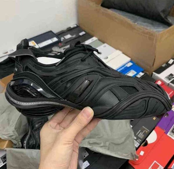 bbalencigass shoes roller skates paris b's father axigo's same fifth generation tyrex 5 0 square head track3 0 men's and wome
bbalencigass shoes roller skates paris b's father axigo's same fifth generation tyrex 5 0 square head track3 0 men's and wome