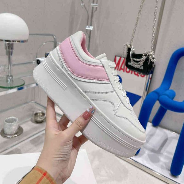 dress shoes woman genuine leather shoes sneakers flat platform designer toe round lace up apartments leisure spring, Black
dress shoes woman genuine leather shoes sneakers flat platform designer toe round lace up apartments leisure spring, Black