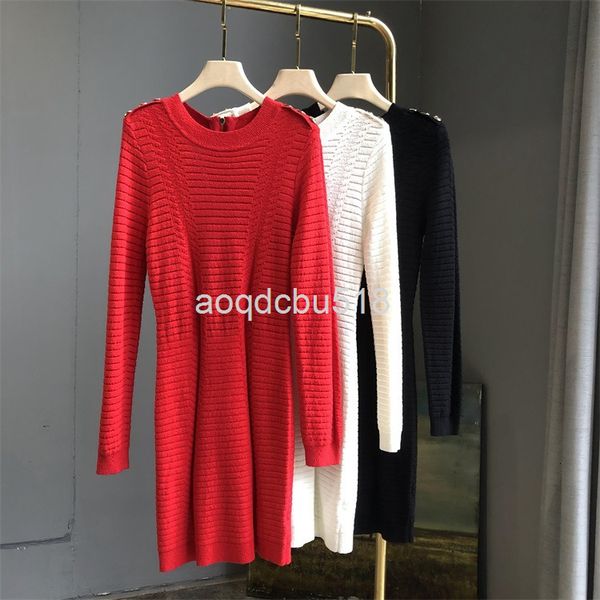 casual dresses knitted dress women's early spring temperament goddess metal shoulder button zipper skirt, Black;gray
casual dresses knitted dress women's early spring temperament goddess metal shoulder button zipper skirt, Black;gray