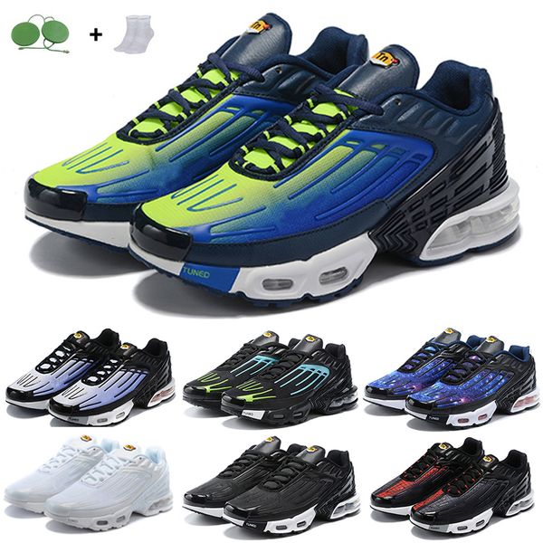 2022 designer men tn plus running shoes se ultra triple white black purple hyper blue tnplus lady designer women retroes classic sports
2022 designer men tn plus running shoes se ultra triple white black purple hyper blue tnplus lady designer women retroes classic sports