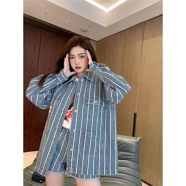 women's tracksuits chaopai spring and summer style lapel single row button flocking letter embroidery stripe denim shirt shorts l839 jq, Gray
women's tracksuits chaopai spring and summer style lapel single row button flocking letter embroidery stripe denim shirt shorts l839 jq, Gray