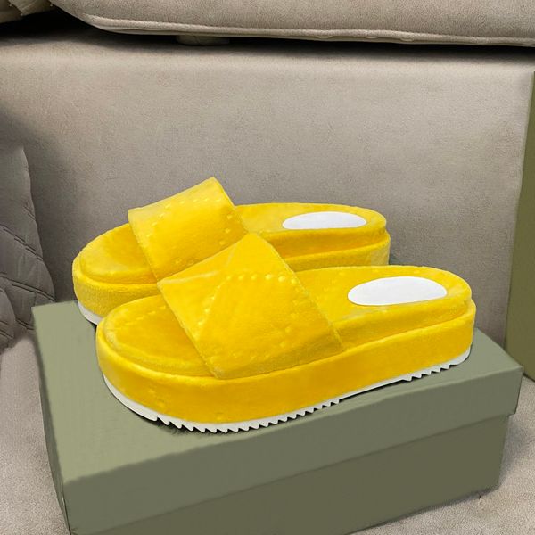 new slippers cotton sponge embossed platform sandals men women shoes black yellow dark pink light blue red flat beach sandal luxury mens out
new slippers cotton sponge embossed platform sandals men women shoes black yellow dark pink light blue red flat beach sandal luxury mens out