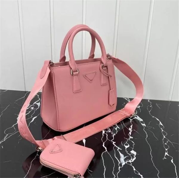 famous brand designer messenger handbag tote leather vintage pattern crossbody handbag purse new shoulder bag clutch tote h0370
famous brand designer messenger handbag tote leather vintage pattern crossbody handbag purse new shoulder bag clutch tote h0370