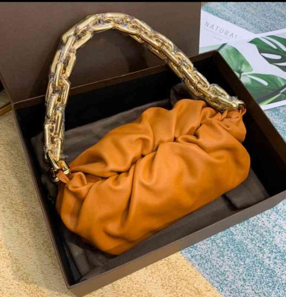 with venetas bag dumpling bottegas chain cloud soft cow leather one shoulder armpit wrinkled women's summero yh6z
with venetas bag dumpling bottegas chain cloud soft cow leather one shoulder armpit wrinkled women's summero yh6z