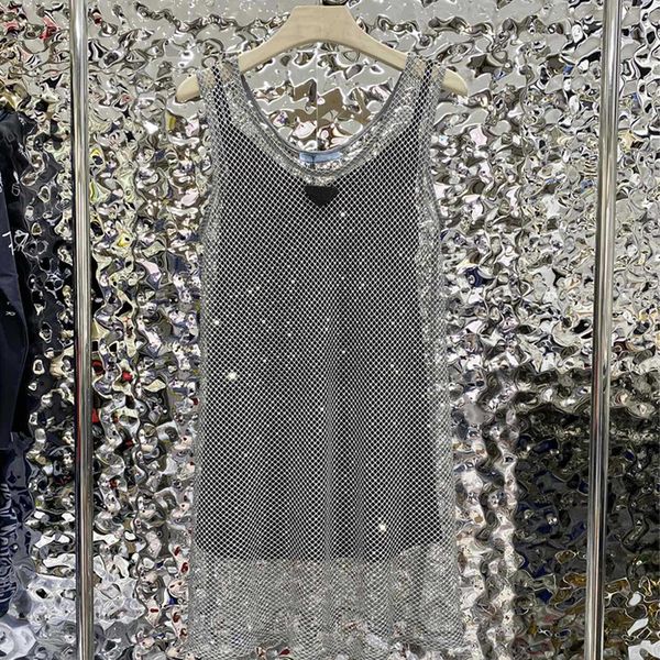 women casual dress female two pieces beachwear shiny mesh hollow vest skirt short dress with suspender lining sets for 2022 spring summer, Black;gray
women casual dress female two pieces beachwear shiny mesh hollow vest skirt short dress with suspender lining sets for 2022 spring summer, Black;gray