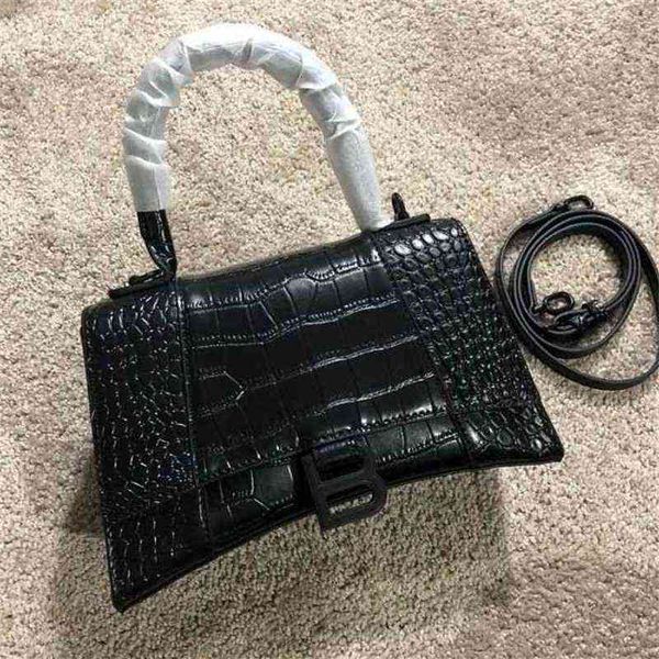 trend bbalencaiga crossbody bags small bags women's 2022 spring summer hourglass crocodile leather single shoulder oblique
trend bbalencaiga crossbody bags small bags women's 2022 spring summer hourglass crocodile leather single shoulder oblique