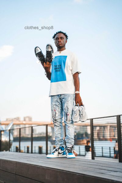 european and american designer jeans amirss men jean pants men's hole patch oil knee graffiti slim fit small foot elastic jeans me, Blue
european and american designer jeans amirss men jean pants men's hole patch oil knee graffiti slim fit small foot elastic jeans me, Blue