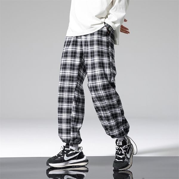 summer plaid casual pants men loose hip hop trousers korean male harem oversized joggers for fashion streetwear 220330, Black
summer plaid casual pants men loose hip hop trousers korean male harem oversized joggers for fashion streetwear 220330, Black