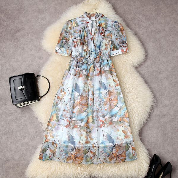 european and american women's summer 2022 new blue print with short sleeves and standing collar fashionable pleated dress, Black;gray
european and american women's summer 2022 new blue print with short sleeves and standing collar fashionable pleated dress, Black;gray