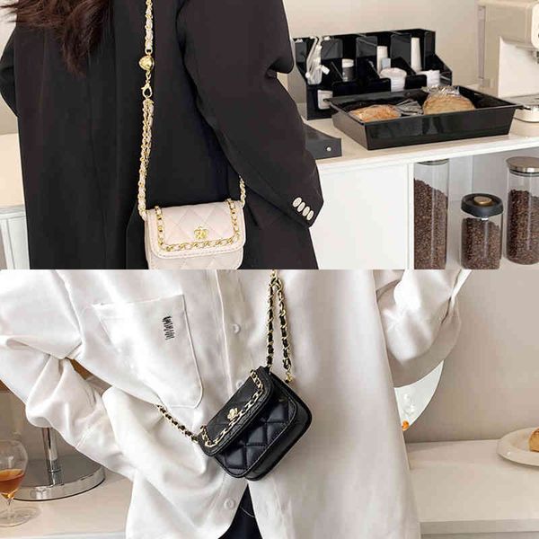 fashion 2022 new women's small cross fashion ladies luxury dinner chain shoulder bag
fashion 2022 new women's small cross fashion ladies luxury dinner chain shoulder bag