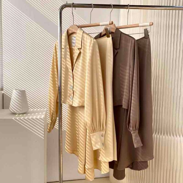 casual dresses foreign trade original single high-grade high cold imperial sister style temperament shirt professional slim skirt hanging, Black;gray
casual dresses foreign trade original single high-grade high cold imperial sister style temperament shirt professional slim skirt hanging, Black;gray