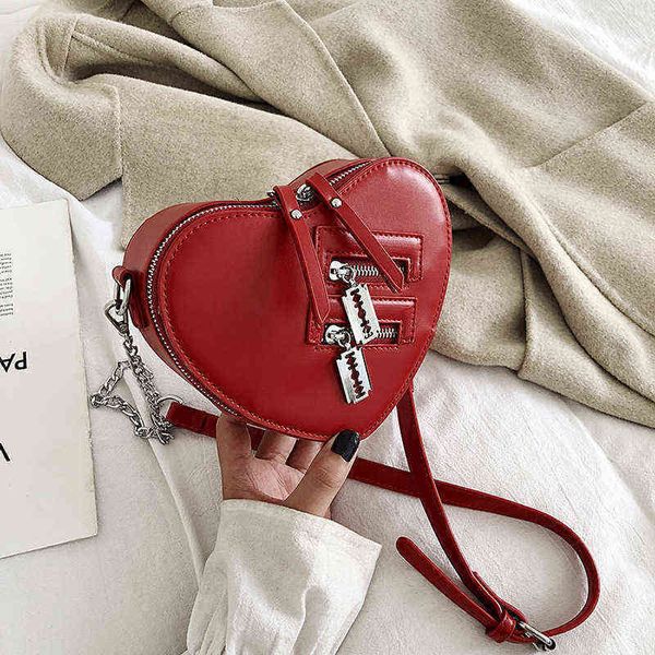 chic bag women s korean style chain fashion love bag summer versatile messenger bag 220516
chic bag women s korean style chain fashion love bag summer versatile messenger bag 220516