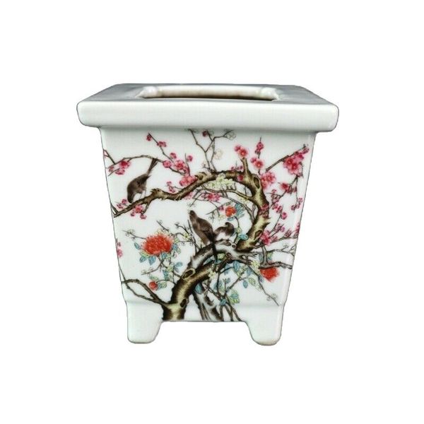 chinese old porcelain pastel flower and bird pattern quadrilateral flower pot, Silver
chinese old porcelain pastel flower and bird pattern quadrilateral flower pot, Silver