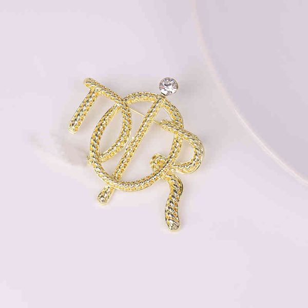 fashion new jewelry trend luxury brand designer wholesale d family dough twist suit coat collar pin elegant, Silver
fashion new jewelry trend luxury brand designer wholesale d family dough twist suit coat collar pin elegant, Silver