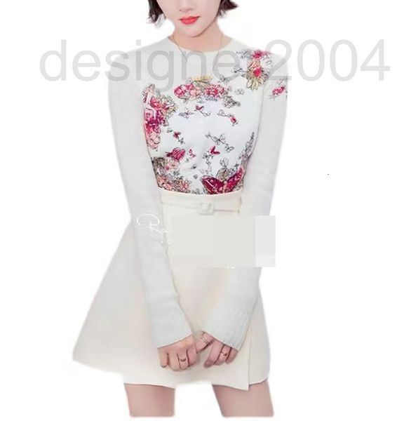 women's sweaters designer shenzhen nanyou high-end d fashion heavy industry embroidery printing round neck long sleeve pullover short s, White;black
women's sweaters designer shenzhen nanyou high-end d fashion heavy industry embroidery printing round neck long sleeve pullover short s, White;black
