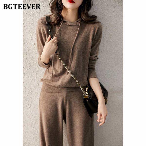 autumn winter casual knitted 2 pieces set women hooded pullovers & wide leg lace-up knit pants 2022 female sweater set, White;black
autumn winter casual knitted 2 pieces set women hooded pullovers & wide leg lace-up knit pants 2022 female sweater set, White;black
