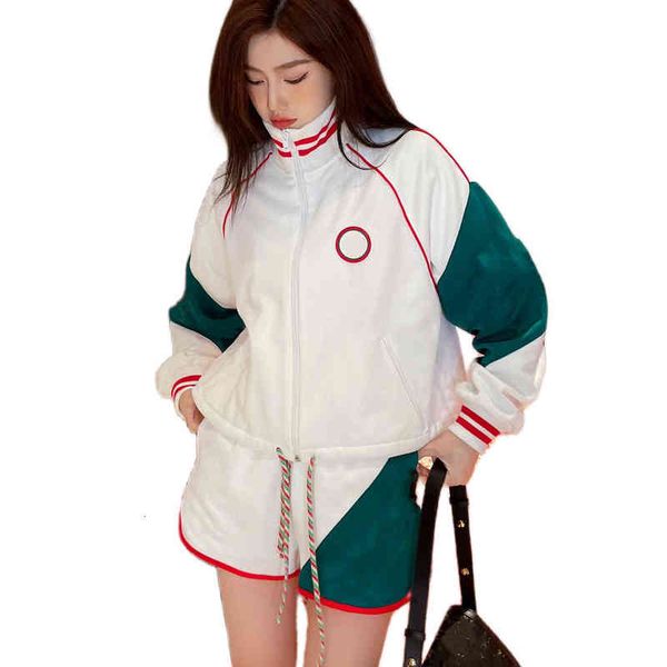 italian style designer luxury women's webbing letters tees zip turtleneck sweatshirt embroidery lapel jacket short sleeves skirt short, White
italian style designer luxury women's webbing letters tees zip turtleneck sweatshirt embroidery lapel jacket short sleeves skirt short, White