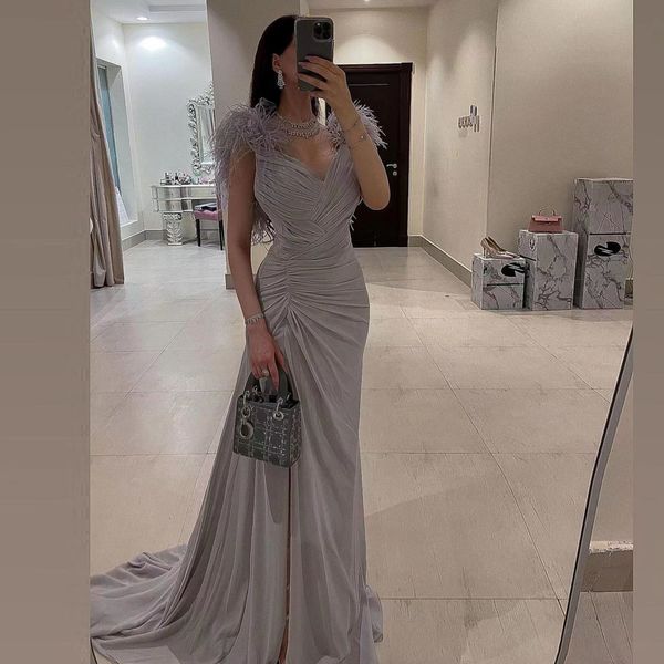 middle east arab elegant mermaid prom dress for women feather v-neck pleat split celebrity party evening dresses vestidos de gala, Black
middle east arab elegant mermaid prom dress for women feather v-neck pleat split celebrity party evening dresses vestidos de gala, Black