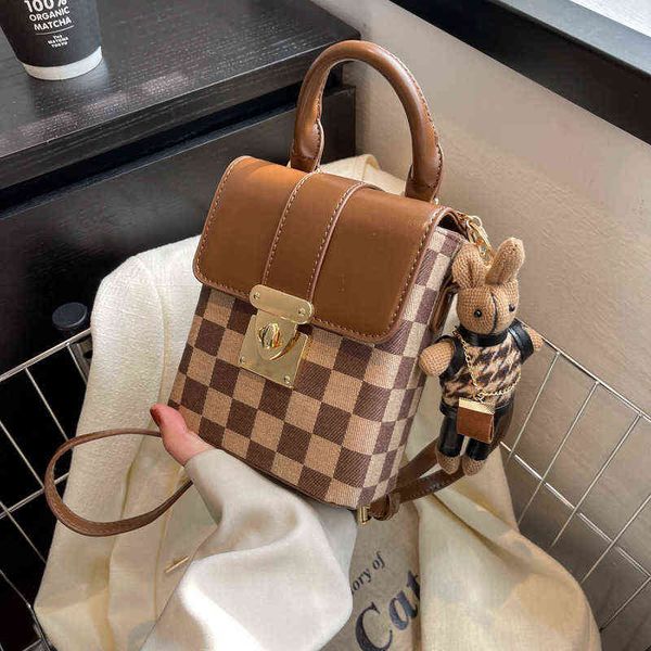 2022 new fashion all-match ladies mini handbag sense of style portable small bag women's 2022 msenger
2022 new fashion all-match ladies mini handbag sense of style portable small bag women's 2022 msenger