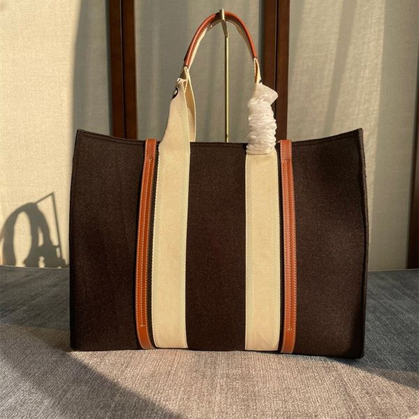 quality women handbags woody tote shopping bag handbag high recycled felt totes fashion wool large beach bags luxury designer travel crossbo
quality women handbags woody tote shopping bag handbag high recycled felt totes fashion wool large beach bags luxury designer travel crossbo