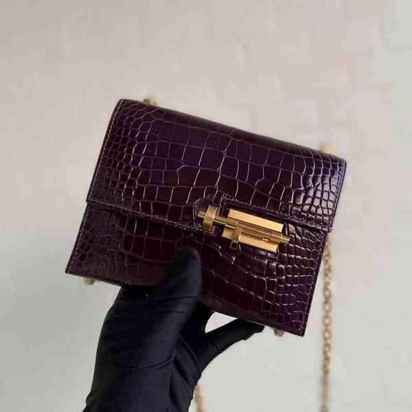 herme bags mini verrou17cm bolt bag n5 gallon purple dark cassis bright crocodile leather hand stitched h
herme bags mini verrou17cm bolt bag n5 gallon purple dark cassis bright crocodile leather hand stitched h