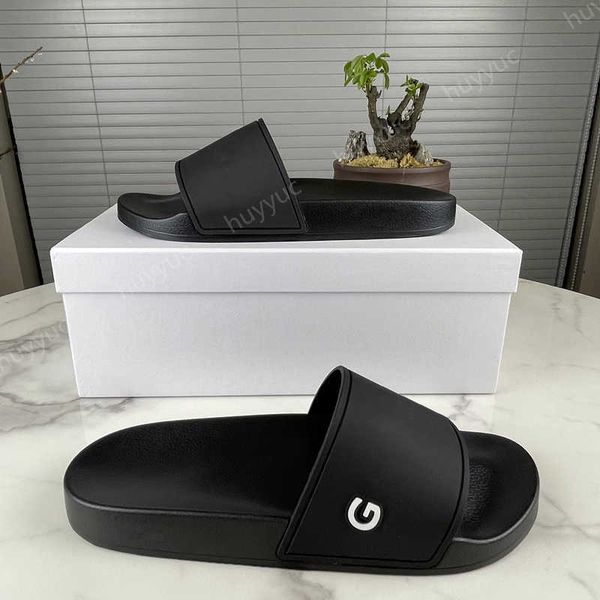 yucheng01 2022 mens womens slippers summer rubber sandals beach slide fashion scuffs t indoor shoes slipper sandal size 35-48 with box, Black
yucheng01 2022 mens womens slippers summer rubber sandals beach slide fashion scuffs t indoor shoes slipper sandal size 35-48 with box, Black