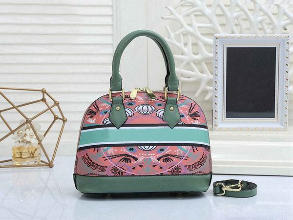 2022 luxury wholesale fashion women designers bags handbag printed pattern shoulder bages lady famous cool coin purse crossbody casual squar
2022 luxury wholesale fashion women designers bags handbag printed pattern shoulder bages lady famous cool coin purse crossbody casual squar