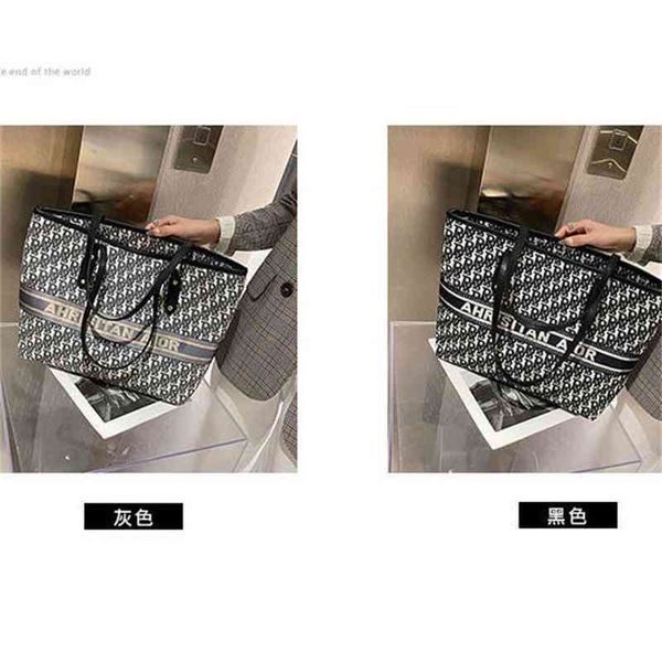 purses tote bag star same embroidery handbag large capacity bag women's new canvas shopping bag
purses tote bag star same embroidery handbag large capacity bag women's new canvas shopping bag