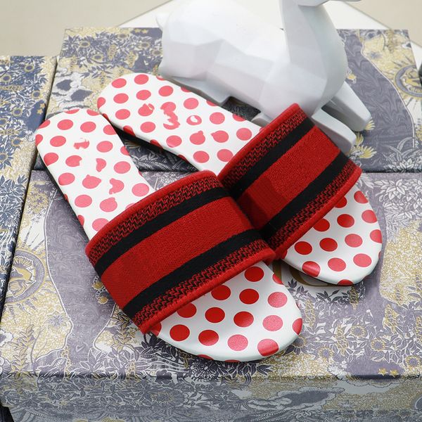 2022 summer new type of slipper sandals for women wearing flat slippers for leisure korean embroidery beach home 21, Black
2022 summer new type of slipper sandals for women wearing flat slippers for leisure korean embroidery beach home 21, Black