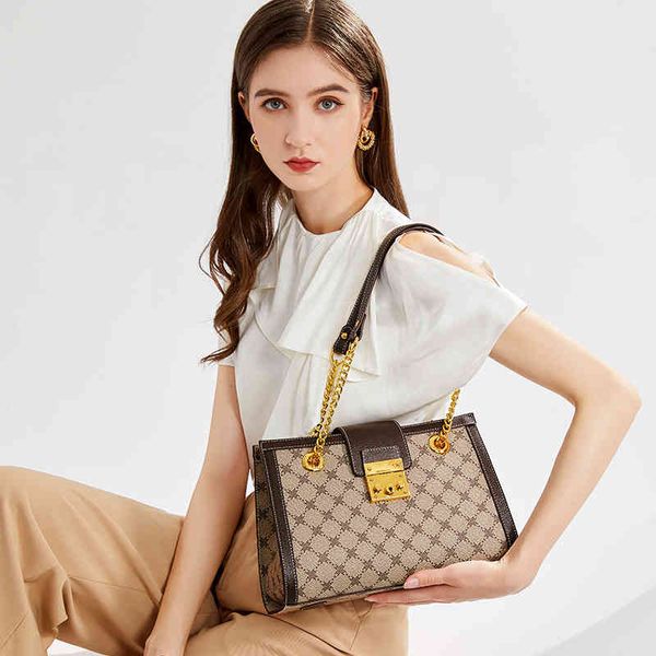 women's bag 2022 trend luxury brand ladies handbag 2022 new leather chain armpit large capacity bags
women's bag 2022 trend luxury brand ladies handbag 2022 new leather chain armpit large capacity bags