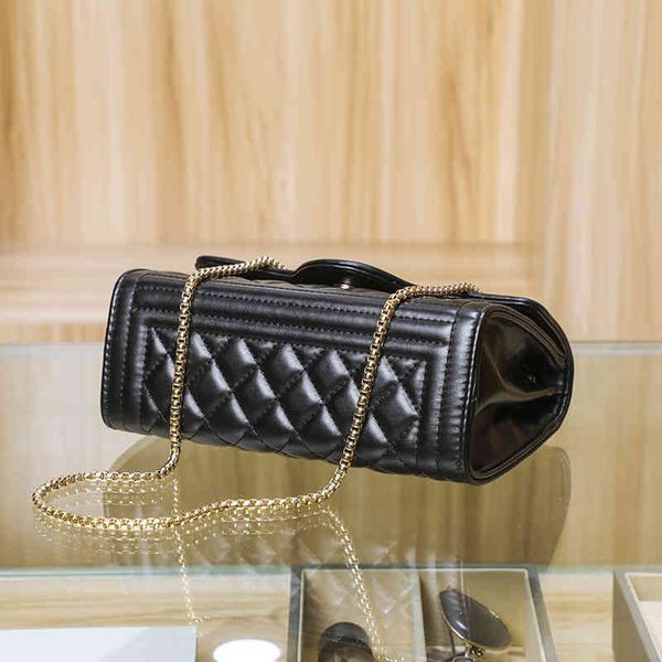 women's bag 2022 new small simple single shoulder cross square chain crossbody bags for women designer luxury handbags
women's bag 2022 new small simple single shoulder cross square chain crossbody bags for women designer luxury handbags
