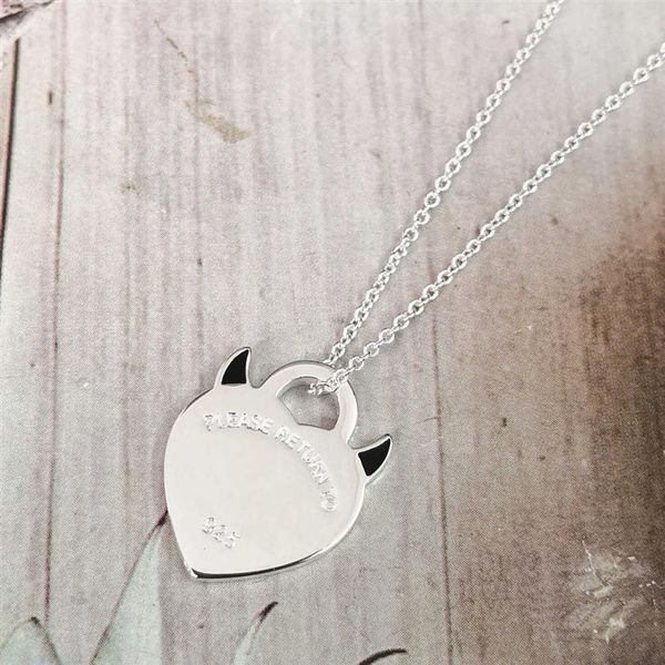 ms s925 pure silver classic pink enamel devil horns heart-shaped necklace pendant cyan blue glue 210621249n
ms s925 pure silver classic pink enamel devil horns heart-shaped necklace pendant cyan blue glue 210621249n