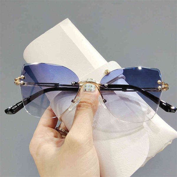 sun oversized rimless cat eye sun glasses for woemn 2022 fashion popular female eyewear r shades, White;black
sun oversized rimless cat eye sun glasses for woemn 2022 fashion popular female eyewear r shades, White;black
