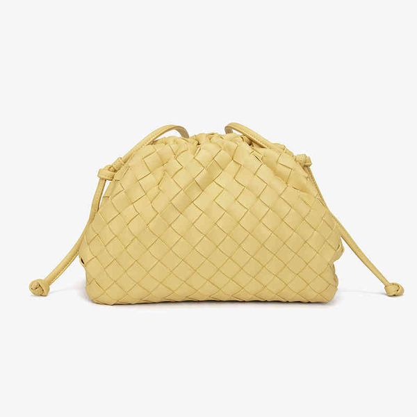 luxury ladies shoulder bag woven cloud bag designer messenger bag ladies clutch small wallet
luxury ladies shoulder bag woven cloud bag designer messenger bag ladies clutch small wallet