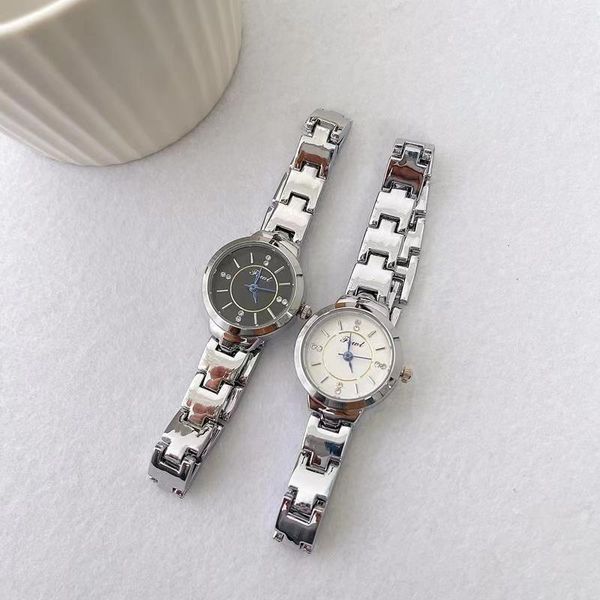 luxury womens watches female designer simple temperament retro watch women waterproof small steel chain watch vsdvds, Slivery;golden
luxury womens watches female designer simple temperament retro watch women waterproof small steel chain watch vsdvds, Slivery;golden