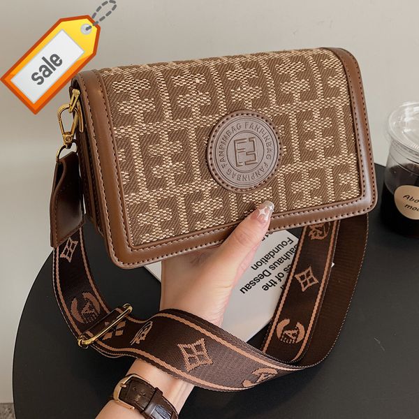 women's texture new high-grade style shoulder small bagwomen's vintage fashion versatile factory outlet
women's texture new high-grade style shoulder small bagwomen's vintage fashion versatile factory outlet
