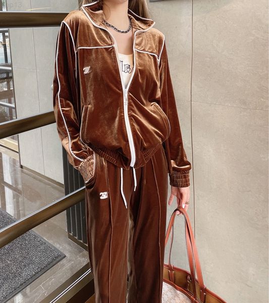two piece dress designertwo designer ce * ine2021 new early autumn letter embroidery jacket elastic drawstring casual pants lin velvet fashi, White
two piece dress designertwo designer ce * ine2021 new early autumn letter embroidery jacket elastic drawstring casual pants lin velvet fashi, White