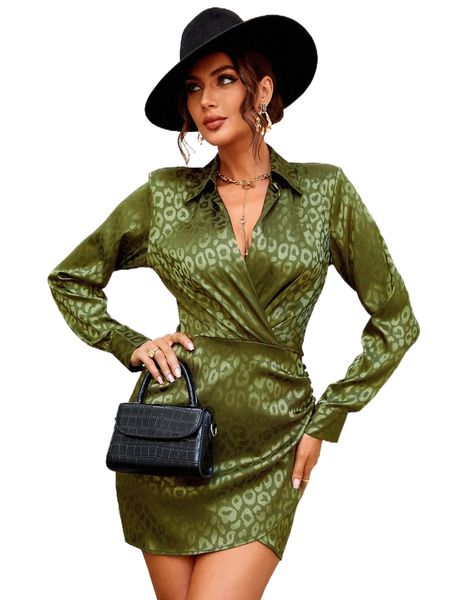 leopard jacquard overlap collar tulip hem satin shirt dress q6dp#, Black;gray
leopard jacquard overlap collar tulip hem satin shirt dress q6dp#, Black;gray