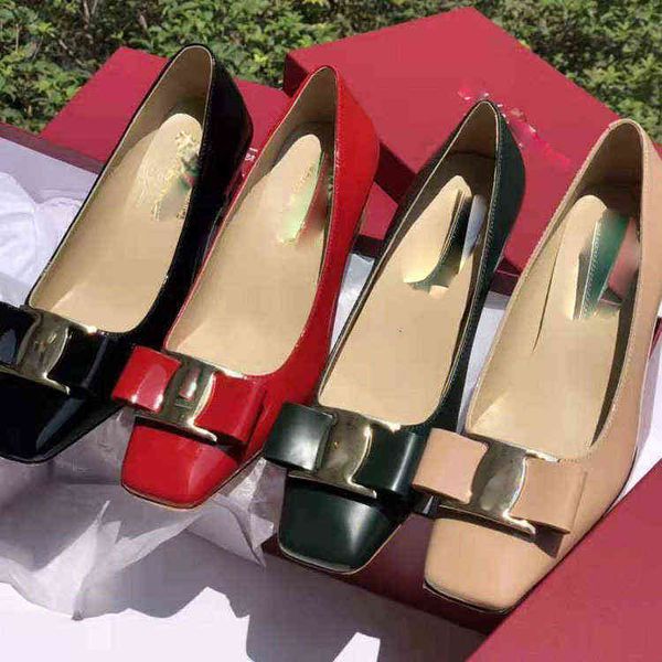dongguan women's fashion single shoes korean version square heel shallow mouth bow, Black
dongguan women's fashion single shoes korean version square heel shallow mouth bow, Black