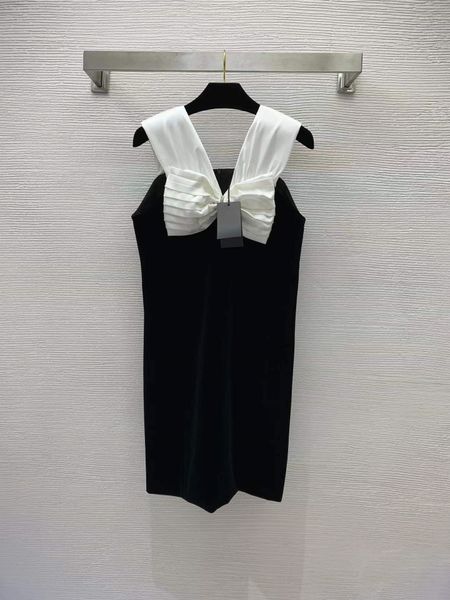 milan runway dress 2022 spring summer spaghetti strap fashion designer dresses brand same style dress 0326-01, Black;pink
milan runway dress 2022 spring summer spaghetti strap fashion designer dresses brand same style dress 0326-01, Black;pink