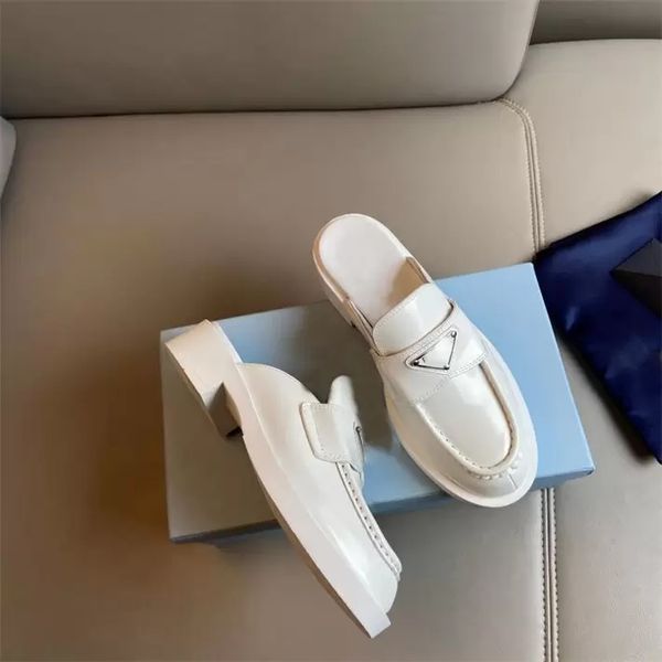 designer women slippers moccasins loafers leather mulles mullers luxury black white spring fall fashion round toe slipper low heel med heele
designer women slippers moccasins loafers leather mulles mullers luxury black white spring fall fashion round toe slipper low heel med heele