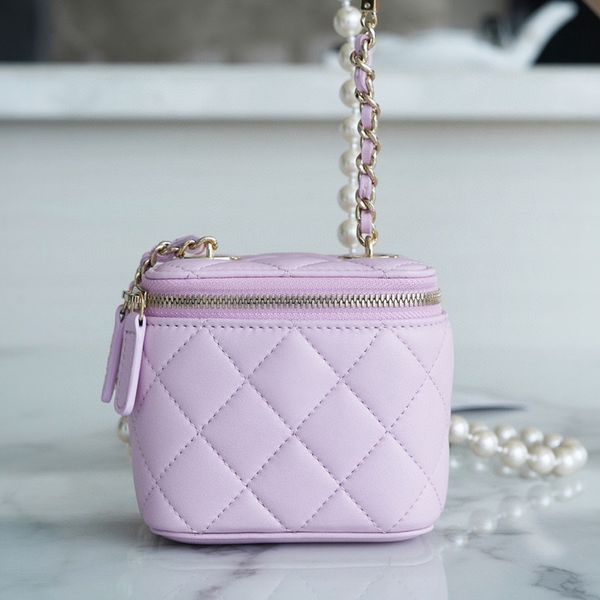 22p mini box pearl chains bags vanity case fashion luxury leather handbags designer crossbody totes purse designer womens sheepskin handbag
22p mini box pearl chains bags vanity case fashion luxury leather handbags designer crossbody totes purse designer womens sheepskin handbag