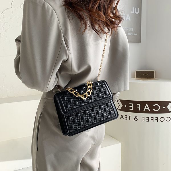 designer handbags minority design bag female 2022 spring and summer new fashion simple rhombic chain messenger one shoulder small square
designer handbags minority design bag female 2022 spring and summer new fashion simple rhombic chain messenger one shoulder small square