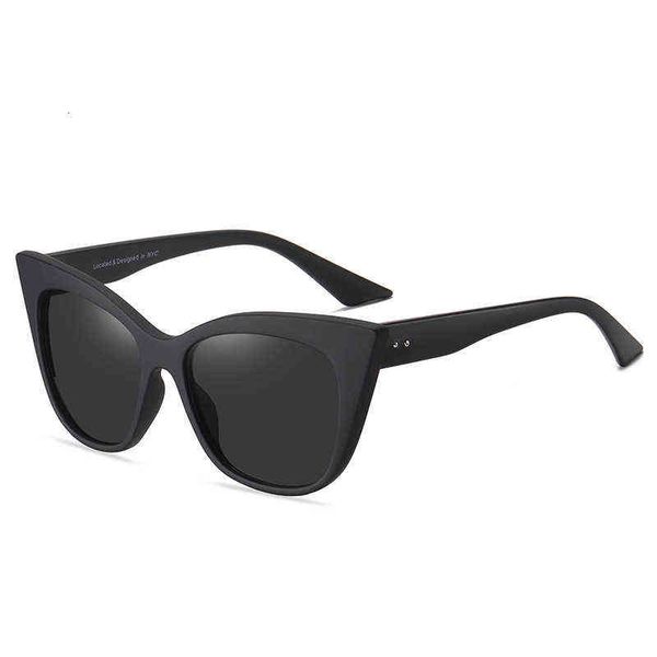 2022 super new trend polarized sunglasses fashion urban men's and women's color changing hip-hop glasses tk74, White;black
2022 super new trend polarized sunglasses fashion urban men's and women's color changing hip-hop glasses tk74, White;black