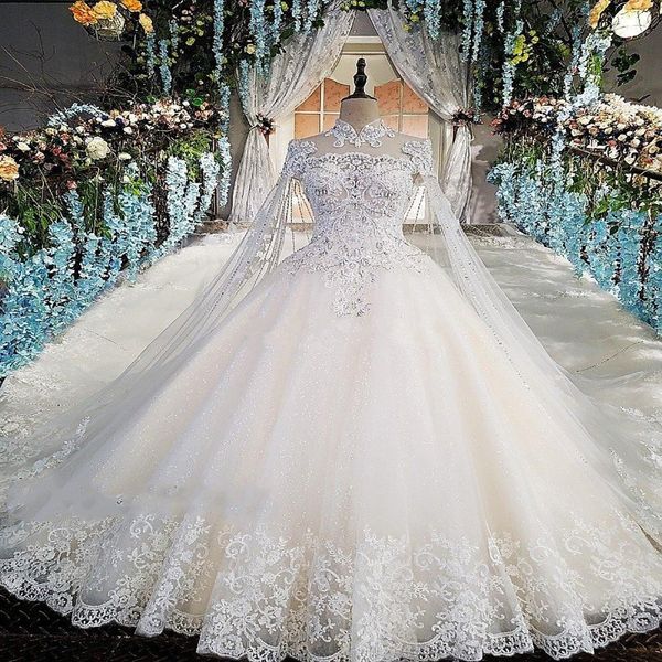2022 luxury lace ball gown wedding dresses high neck crystal beaded long sleeves bridal gowns sequined tulle cathedral train appliqued musli, White
2022 luxury lace ball gown wedding dresses high neck crystal beaded long sleeves bridal gowns sequined tulle cathedral train appliqued musli, White