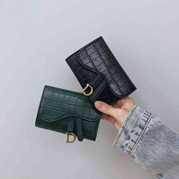 ins small wallet women's short 2022 new korean embossed d-word buckle zero wallet 30% discount card bag fashion, Red;black
ins small wallet women's short 2022 new korean embossed d-word buckle zero wallet 30% discount card bag fashion, Red;black