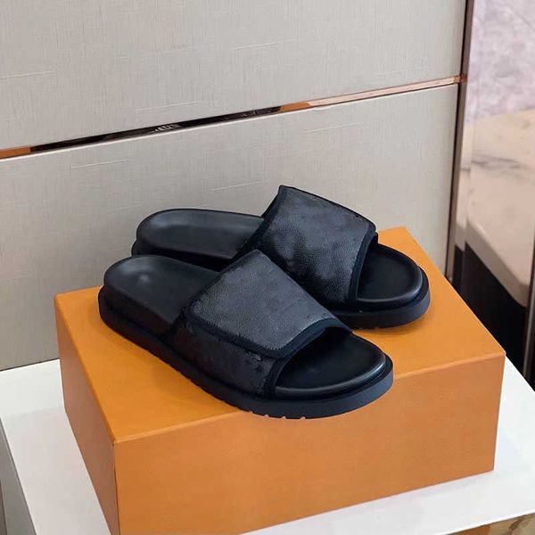 2022 new luxury designer men sandals comfortable fashion beach vacationslippers flip-flops classic loafers triple s sneakers casual shoes, Black
2022 new luxury designer men sandals comfortable fashion beach vacationslippers flip-flops classic loafers triple s sneakers casual shoes, Black