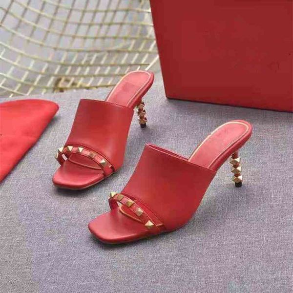 sandals designer leather stud sandals t-belt sandalss summer high heels rivet slippers womens party shoes 6.5cm 5 ribbon box lxxl, Black
sandals designer leather stud sandals t-belt sandalss summer high heels rivet slippers womens party shoes 6.5cm 5 ribbon box lxxl, Black