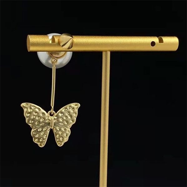65% off fine jewelry 2022 butterfly pearl half earrings fashion brass 925 silver needle earrings, Golden
65% off fine jewelry 2022 butterfly pearl half earrings fashion brass 925 silver needle earrings, Golden